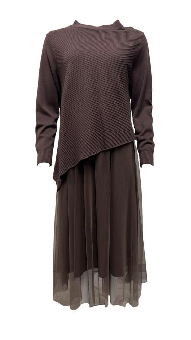 Completo canotta e gonna tulle maglione asimmetrico