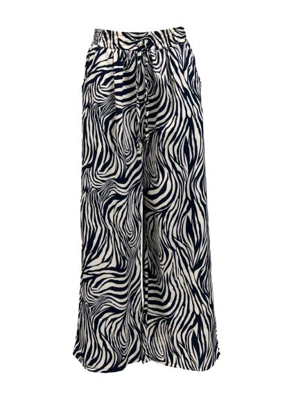 Pantalone elastico e laccetto